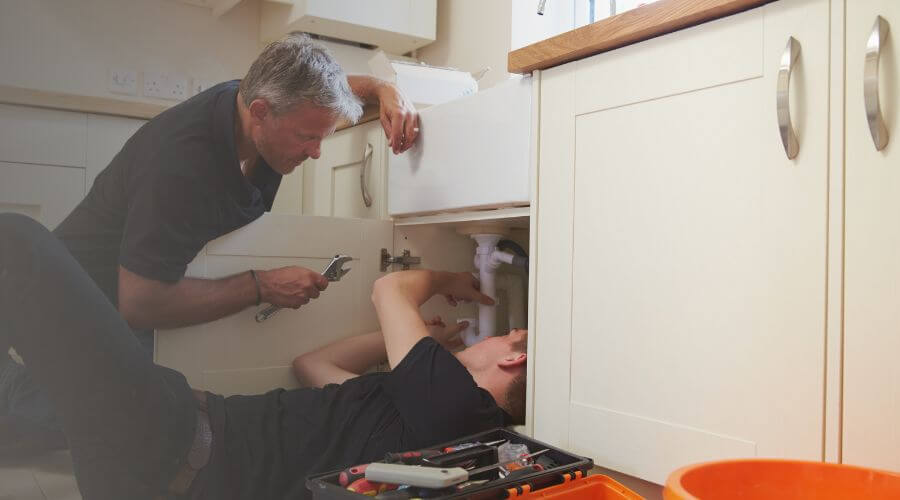 Professional clogged toilet repair in Frontier, WY
